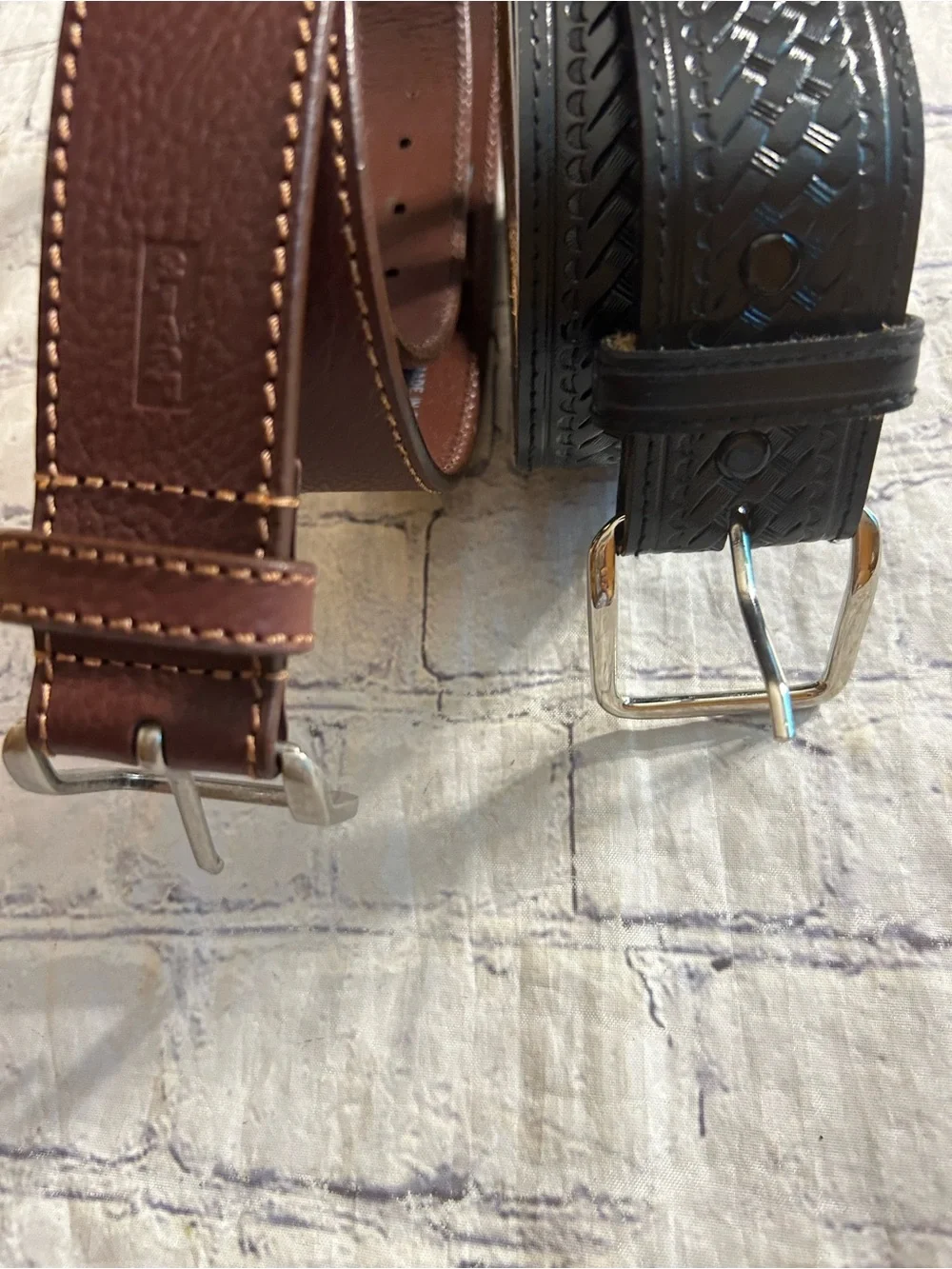 N/A levi’s brown